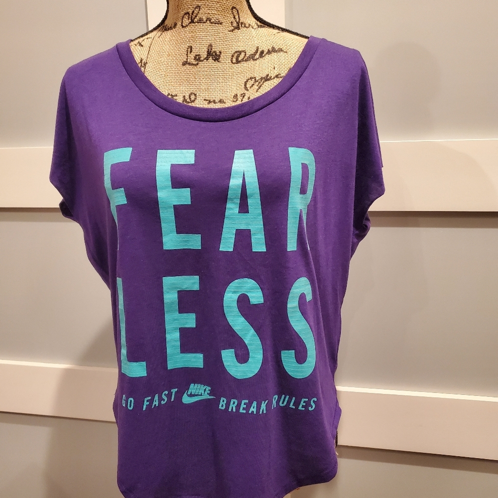 Nike Womens Size Small Top